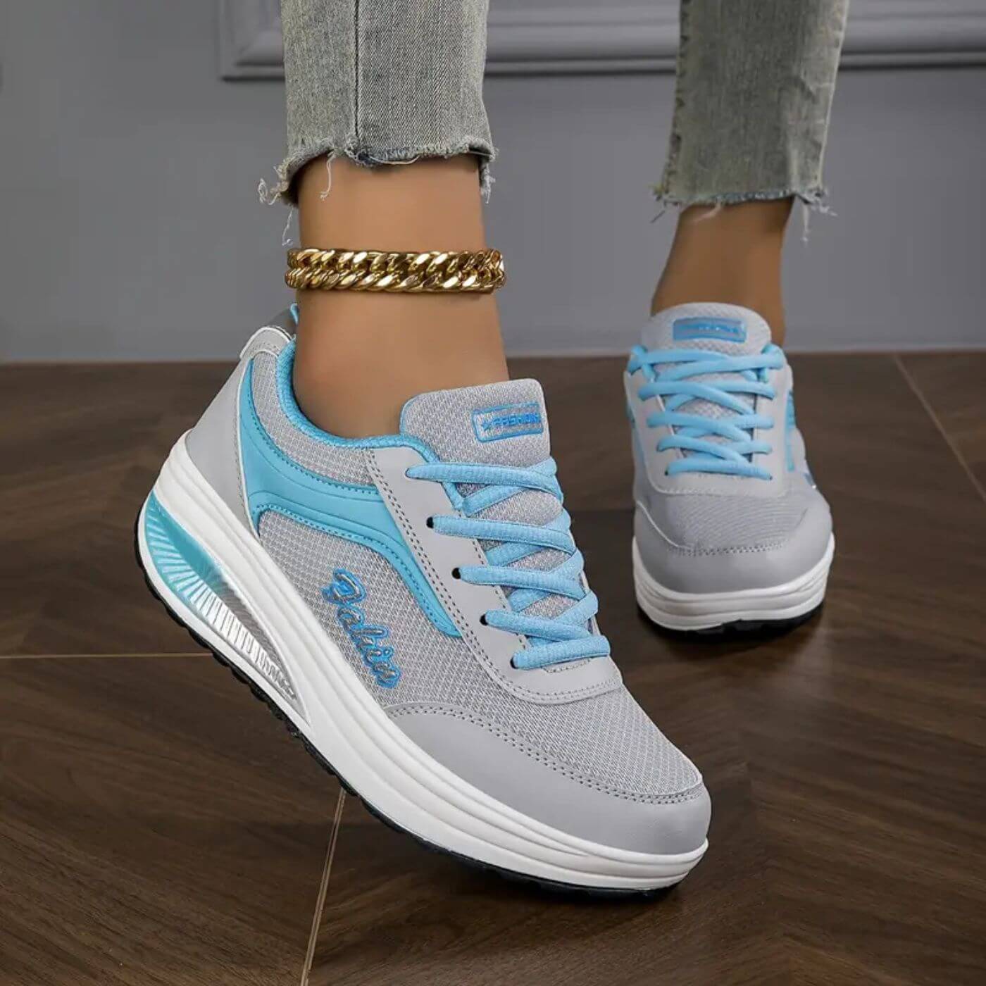 Julia™ - Smärtlindrande Ortopediska Sneakers